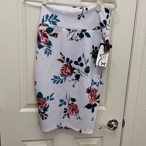 Silhouette New York USA Medium White Pink Teal Floral Flattens Tummy Lifts Butt